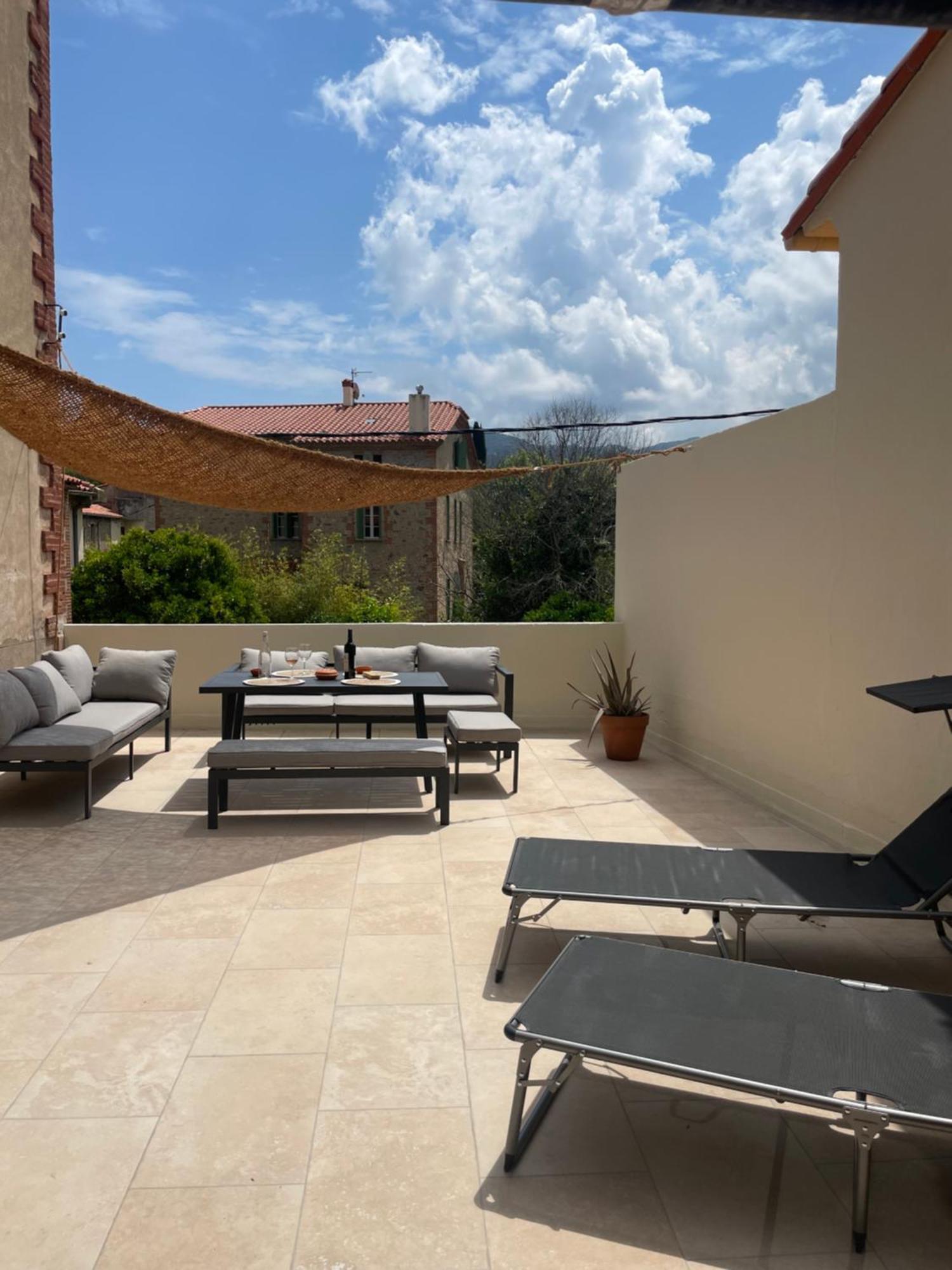 Appartement Neuf, Grande Terrasse Plein Sud Laroque-des-Albères Dış mekan fotoğraf